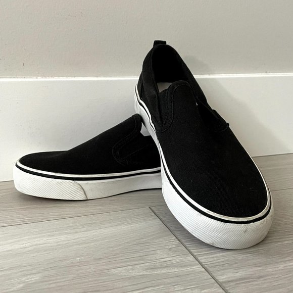 Old Navy Canvas Sneakers (**Free with purchase) - Picture 2 of 7